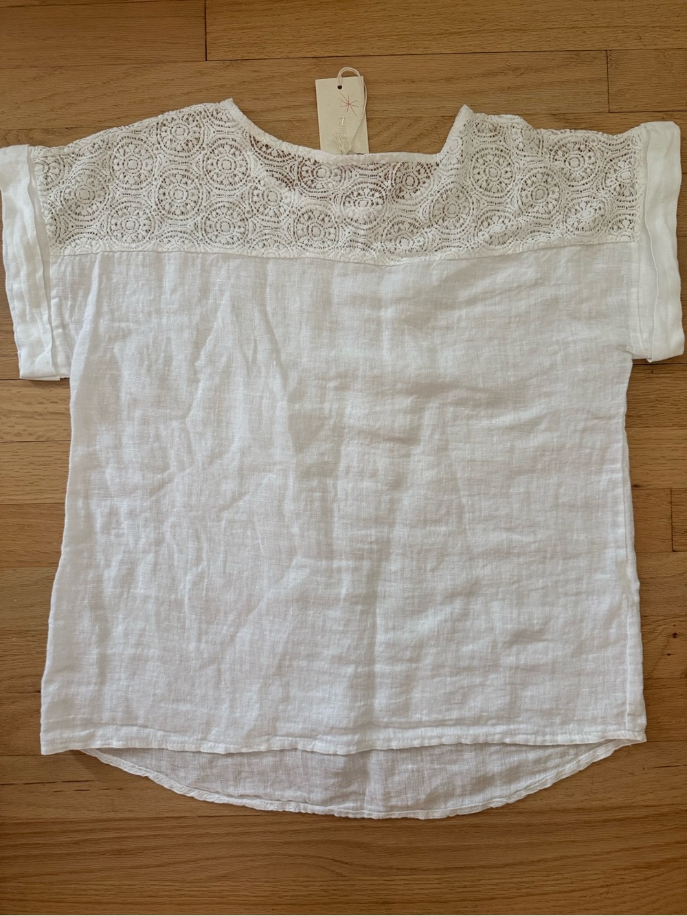NEW Bellambia Small 100% Linen White Short Sleeve Blouse w/ Lace Details - Picture 4 of 4